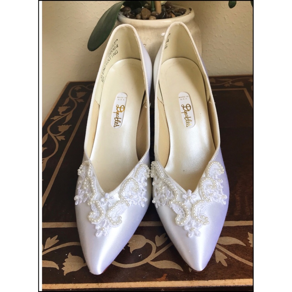 Dyeables Satin Bridal Pumps New